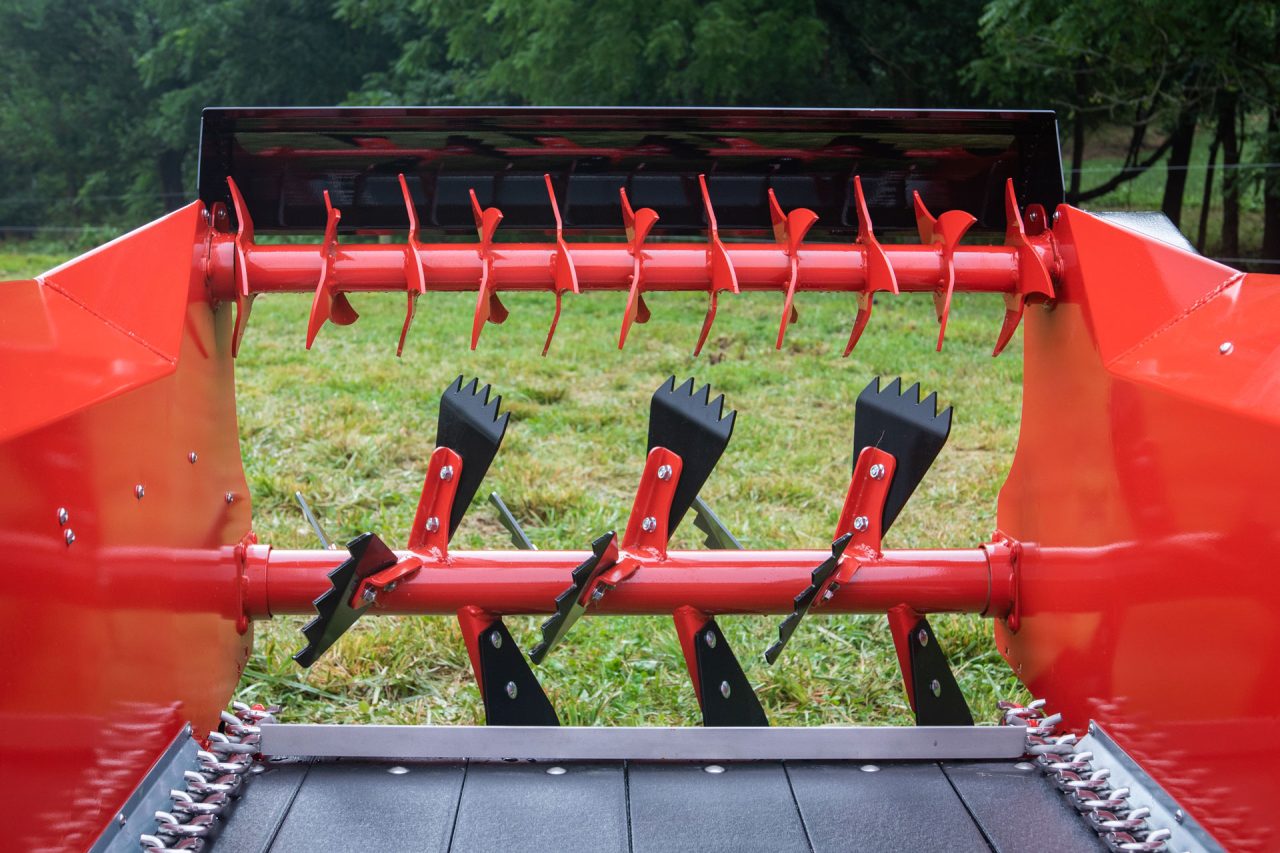 Small Manure Spreader 25 Cubic Foot Capacity Spreader