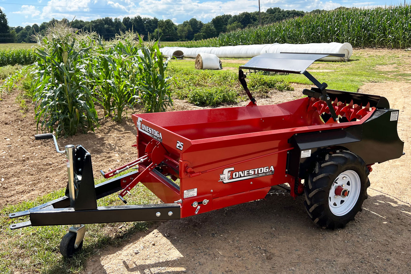 Small Manure Spreader | 25 Cubic Foot Capacity Spreader