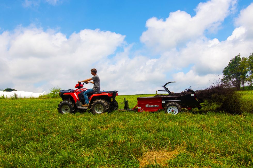 manure-spreader-faq-everything-you-need-to-know