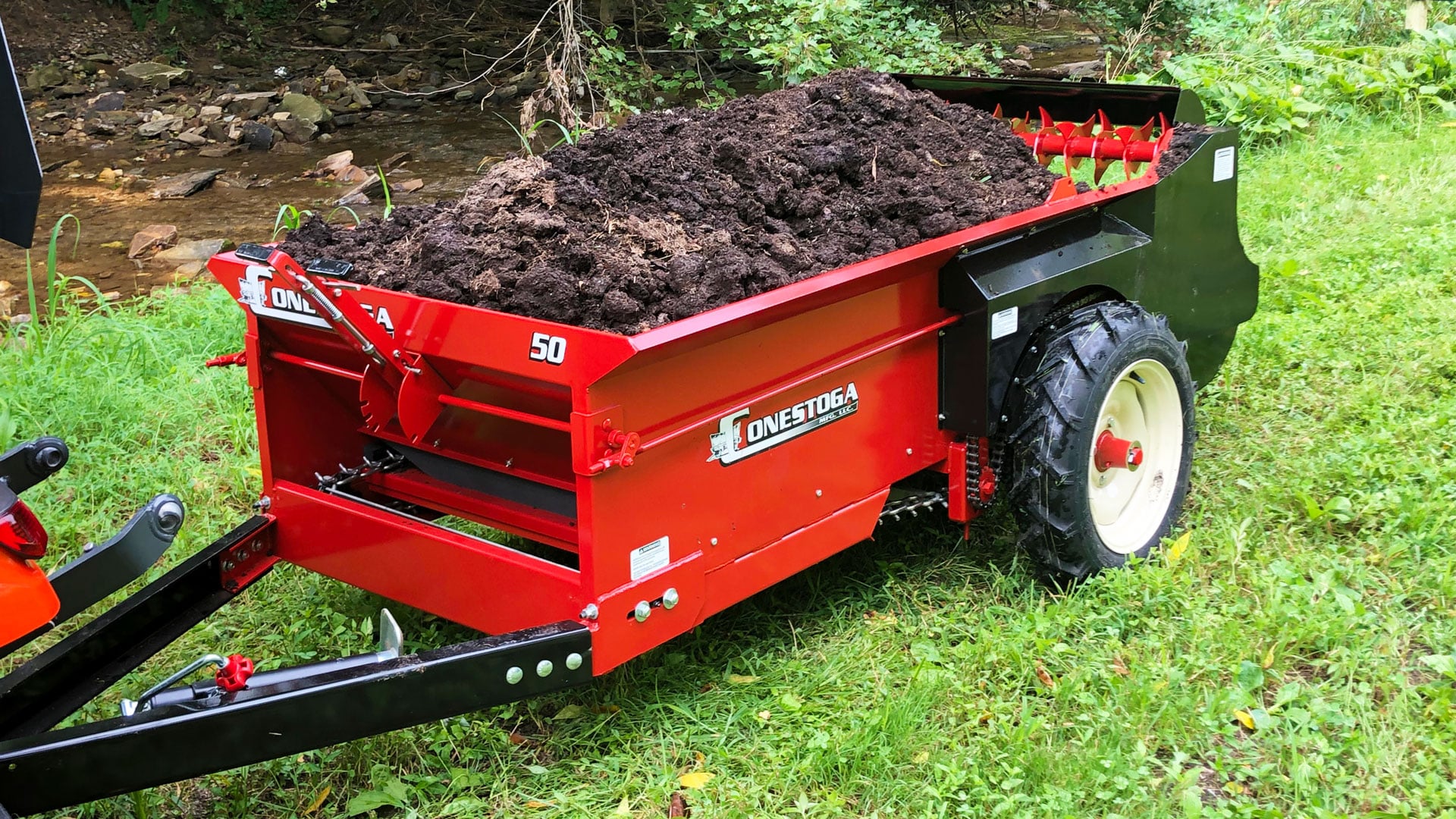50 cubic foot ground drive manure spreader